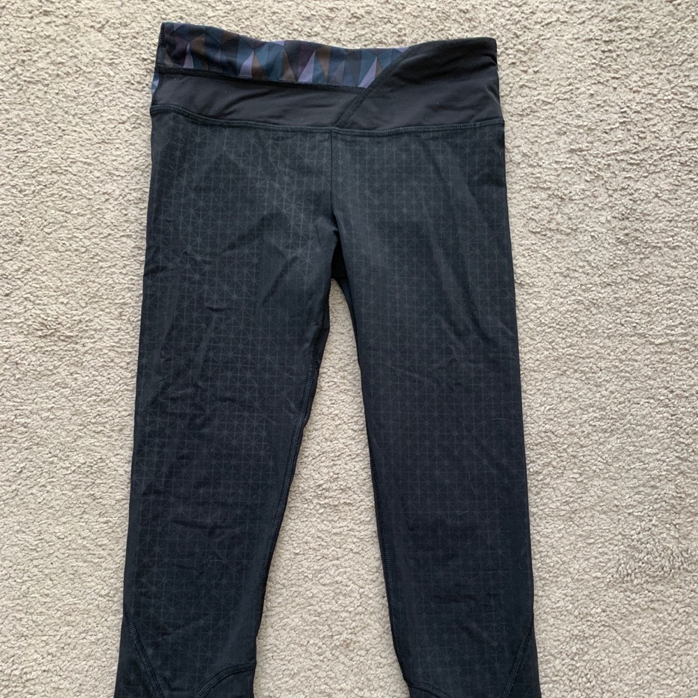 Lululemon crop leggings